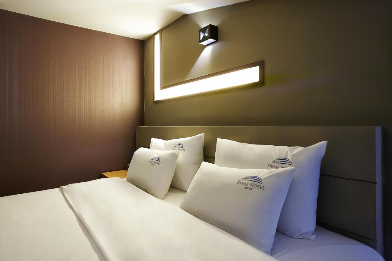 Dome Hotel גאוז'ה מראה חיצוני תמונה